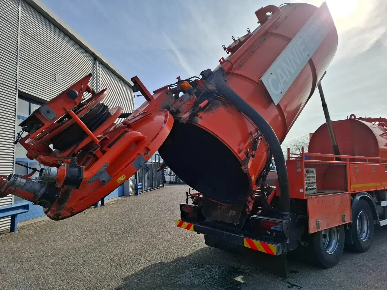 MAN TGS 2011 - 35.360 / WICOM SEWAGE SUCTION 200 BAR / 8X4 / !! 236672 KM !! / 2XLENKACHSE / FRIDGE / MANUAL / EURO-5 / 2011 imagen 22