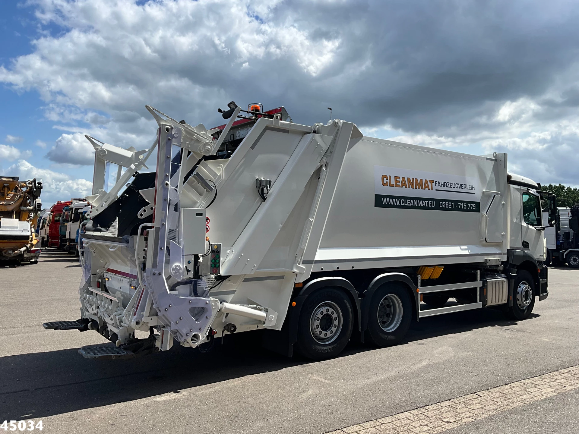 Mercedes-Benz Actros 2025 - 2533 Euro 6 Zoeller 22m³ imagen 5