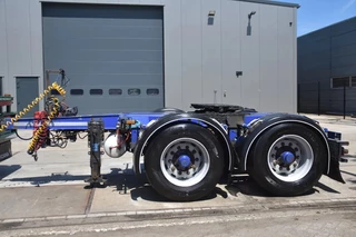 Floor N/A 2008 - FLMA-18 - DOLLY - BPW AXLES - DRUM BRAKES - CENTRAL LUBRICATION - WABCO SMARTBOARD - afbeelding 2