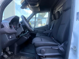 Mercedes-Benz Sprinter 2022 - 317 *Xarios350*Nachtkoeling*-18°c koelen/vriezen*zetelverwarming*navigatie*360°camera*cruise control*buitenspiegels verwarmd+elektr. verstelbaar obrazek 3