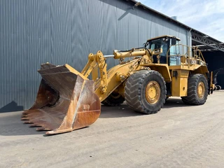 Cat 2007 - 988H te koop