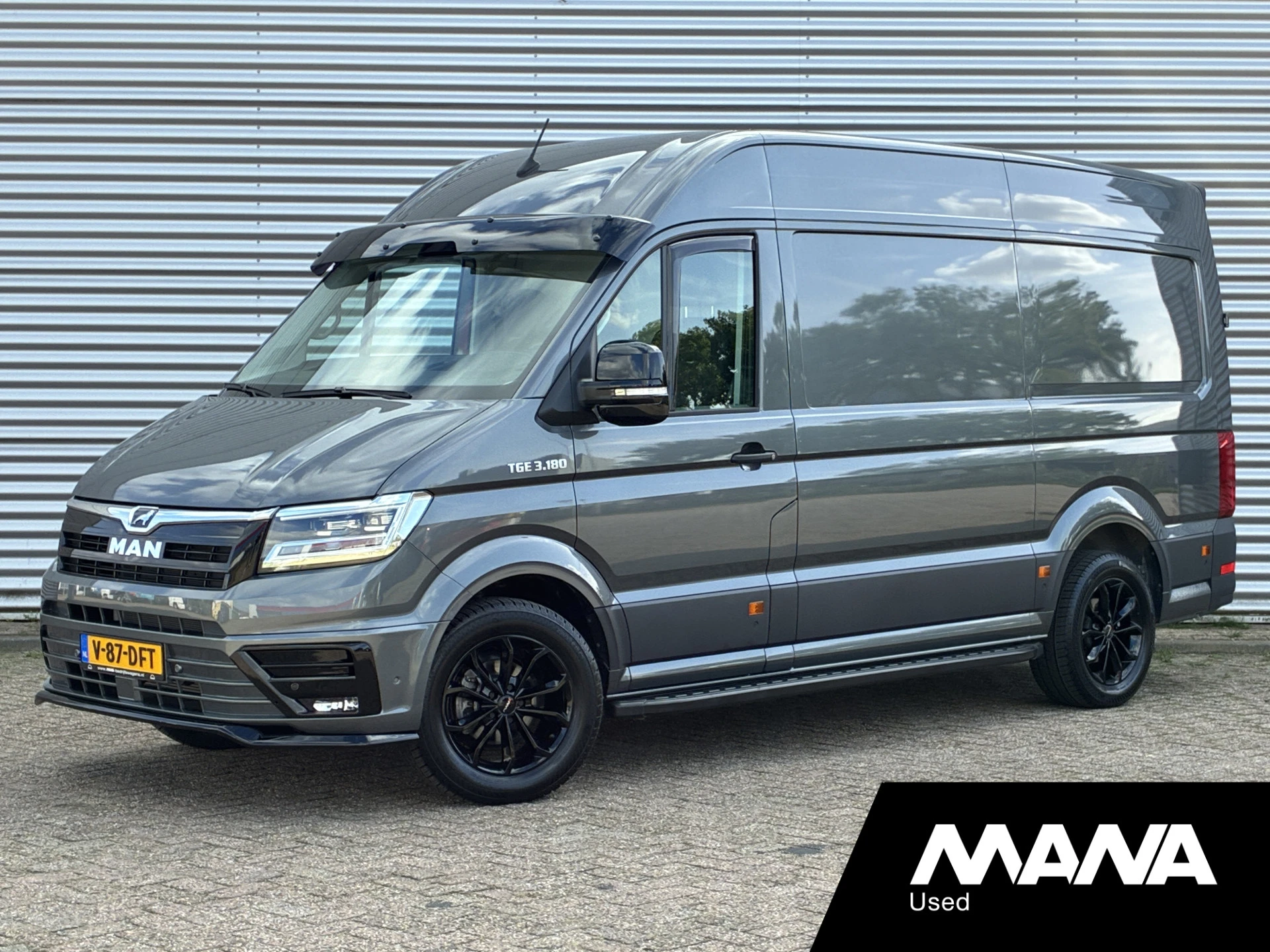 MAN TGE 2024 - 3.180 L3H3 • Indium Grey • Black Styling Package afbeelding 1