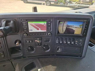 Scania P 2017 - P320 / HYBRIDE / ONLY:294233 KM / LIFT+LENKACHSE / SCHMITZ ISOLATED BOX / PLATFORM / LWDS / NAVI / XENON / AUTOMATIC / EURO-6 / 2017 image 31