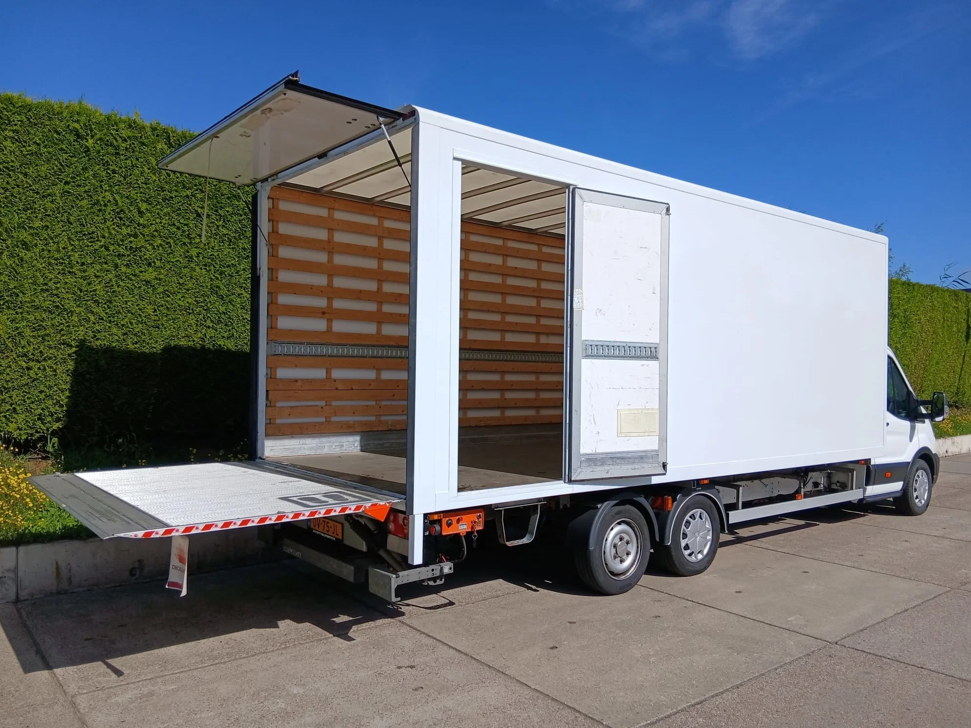 Ford Transit 2024 - Gesloten clixtar 6,1 m. afbeelding 7