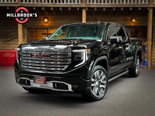 GMC Sierra 2024 - Denali 6.2L V8, image 2