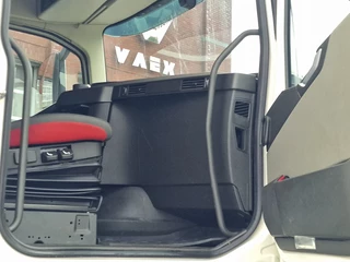 Volvo FH 2019 - 13.460 Globetrotter 4x2 - Full spoiler - VEB + - Frigo bild 38