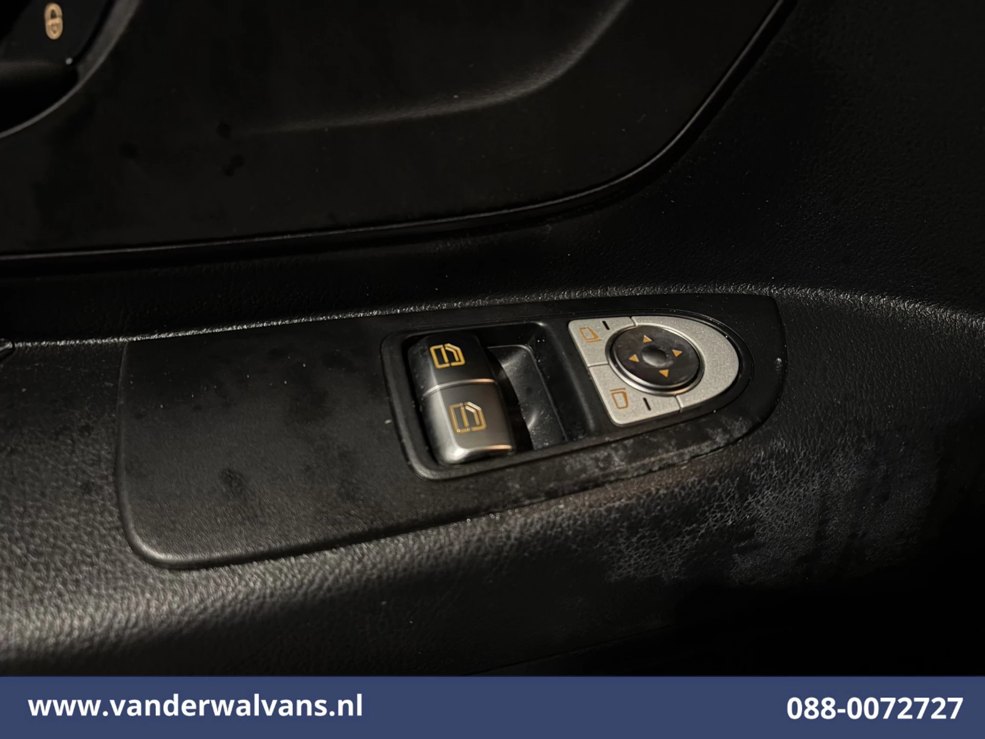 Mercedes-Benz Vito 2021 - 110 CDI L1H1 Euro6 Airco | Camera | Apple Carplay | Android Auto | Bijrijdersbank immagine 16