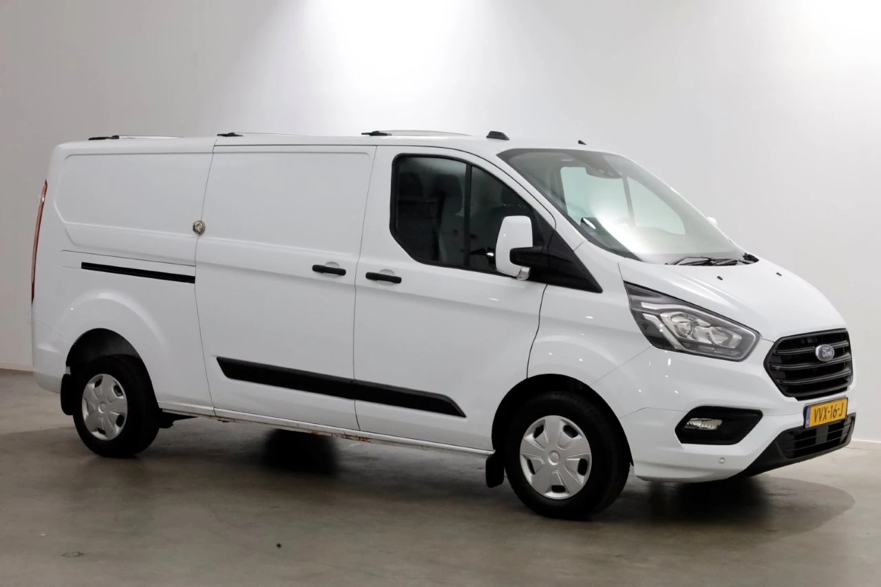 Ford Transit Custom 2023 - 2.0 TDCI 130pk L2H1 Trend Airco/Navi/Camera Trekhaak 2800kg 07-2023 obrázek 10