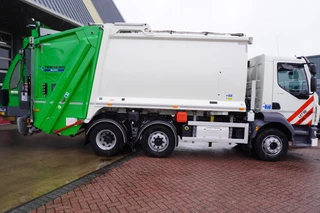 DAF LF 220 FAG 2016 - Terberg Vuilniswagen achterlader Euro6 image 3