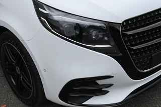 Mercedes-Benz V-Class 2024 - 300d 4-Matic AMG L3 Exclusive DC bild 14