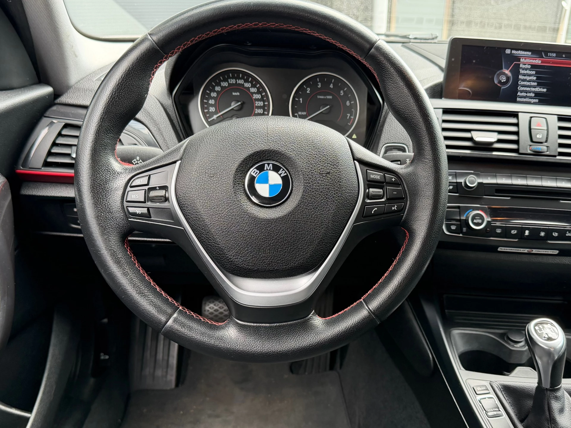 BMW 1 Series 2014 - 114i EDE Corporate Lease Edition bj.2014 Navi|Clima|NL auto. image 16