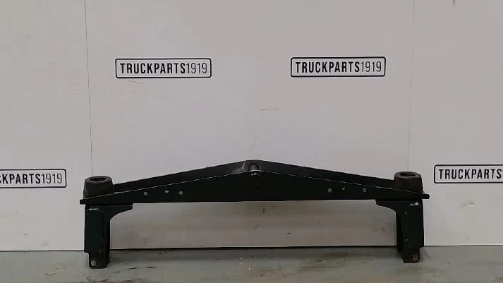Iveco - Body & Chassis Parts Traverse Iveco Eurocargo obrázek 1
