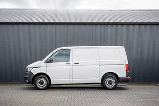 Volkswagen Transporter 2020 - T6.1 2.0 TDI L1H1 | 150 PK | Automaat | 1e Eigenaar | Cruise | Carplay | Zijschuifdeur R+L | Airco imagen 5