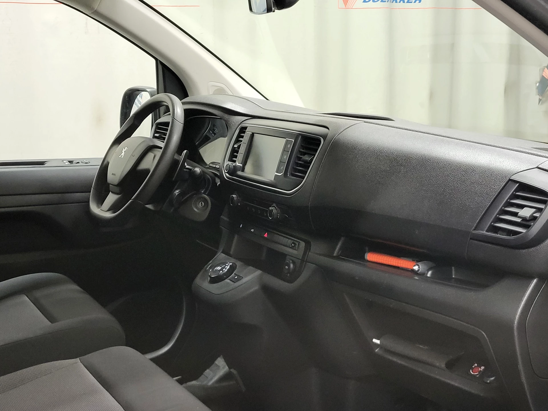 Peugeot Expert 2024 - 2.0BlueHDI 145pk L3/H1 Automaat Euro 6! image 8