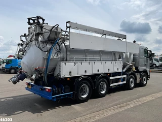 Volvo FH 2007 - 390 8x4 kolkenzuiger image 6