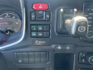 Scania S 2018 - S500 6x4 RETARDER / ontheffing 78 ton / NL-truck / APK: 09-2026 image 36