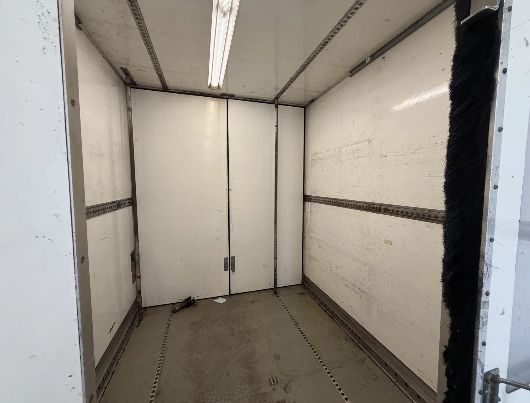 Floor 2008 - THEO MULDER THERMO KING STEERING AXLE SIDE DOOR HOLLAND-TRAILER afbeelding 19