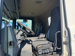 Scania P 2009 - P340 6X2 EURO 4 / AUTOMARTIC 3 PEDALS image 10