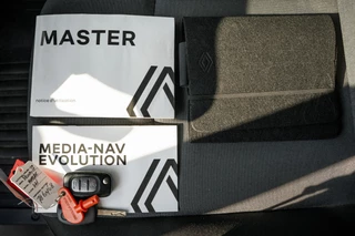 Renault Master 2023 - 2.3dCi | Bakwagen met Laadklep | LED | Carplay | Camera | Cruise obrazek 26