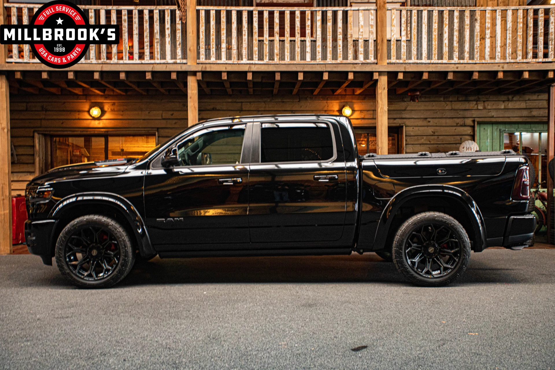 Dodge Ram 1500 2024 - limited H/O 540PK obrázek 6