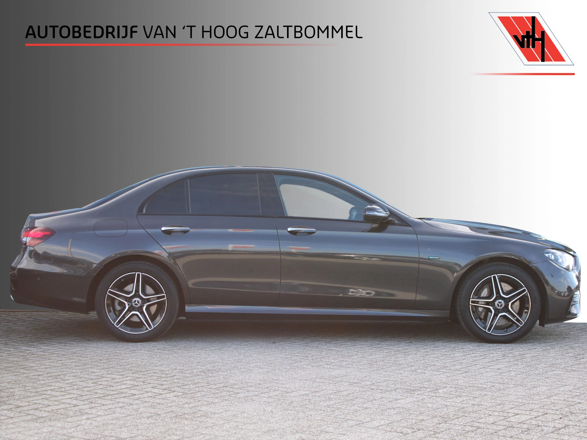 Mercedes-Benz E-Klasse 2021 - 300e AMG Line NIGHT PAKKET LEDER DISTRONIC 360-CAMERA KEY-LESS GO afbeelding 1