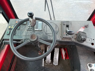 Terberg YT 180 1999 - 4X2 - HUB REDUCTION + NL REGISTRATION! image 11