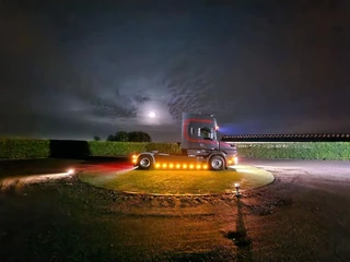Scania T 2002 - T164-580 V8 Topline 4x2 - Original Torpedo/Hauber - Retarder - 4.70 WB - PTO/Hydraulic - Light bar - Leather seats obrazek 50