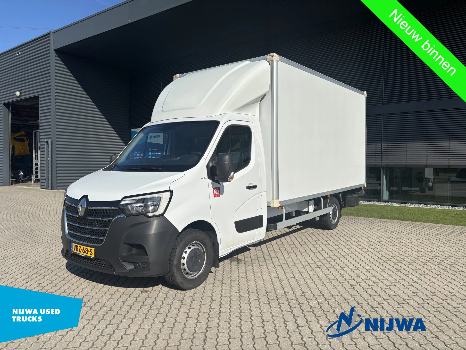 Renault Master 2022 - T35 165 Citybox + Laadklep afbeelding 1