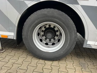 Scania P 2010 - P230 TOP: multifunct. ruimte met airco (camper?), 22kVA generator, hydr. steunpoten, beloopbaar dak, keuken, APK 10-2026 immagine 46