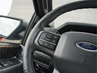 Ford F-150 2023 - Lightning Lariat Standard Range immagine 36