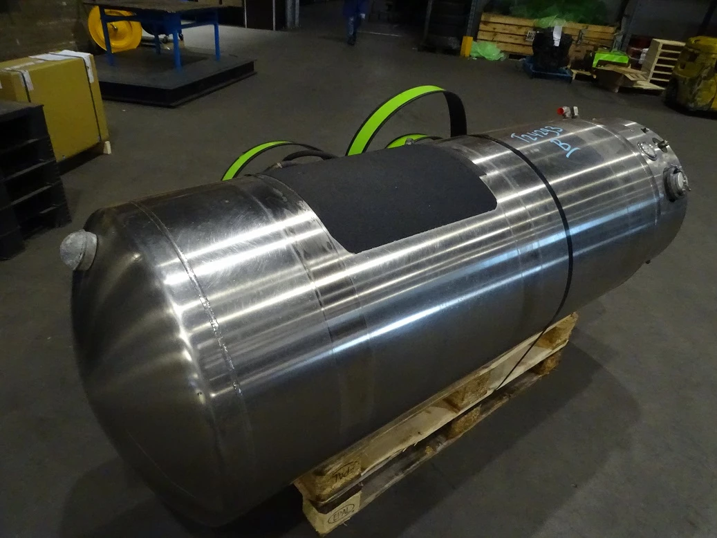 - Geen producent - 2015 - GASTANK 450L obrázek 1