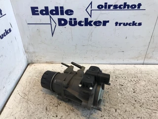 MAN N/A 2018 - 81.52130-6298 FOOT BRAKE VALVE K039569 image 1