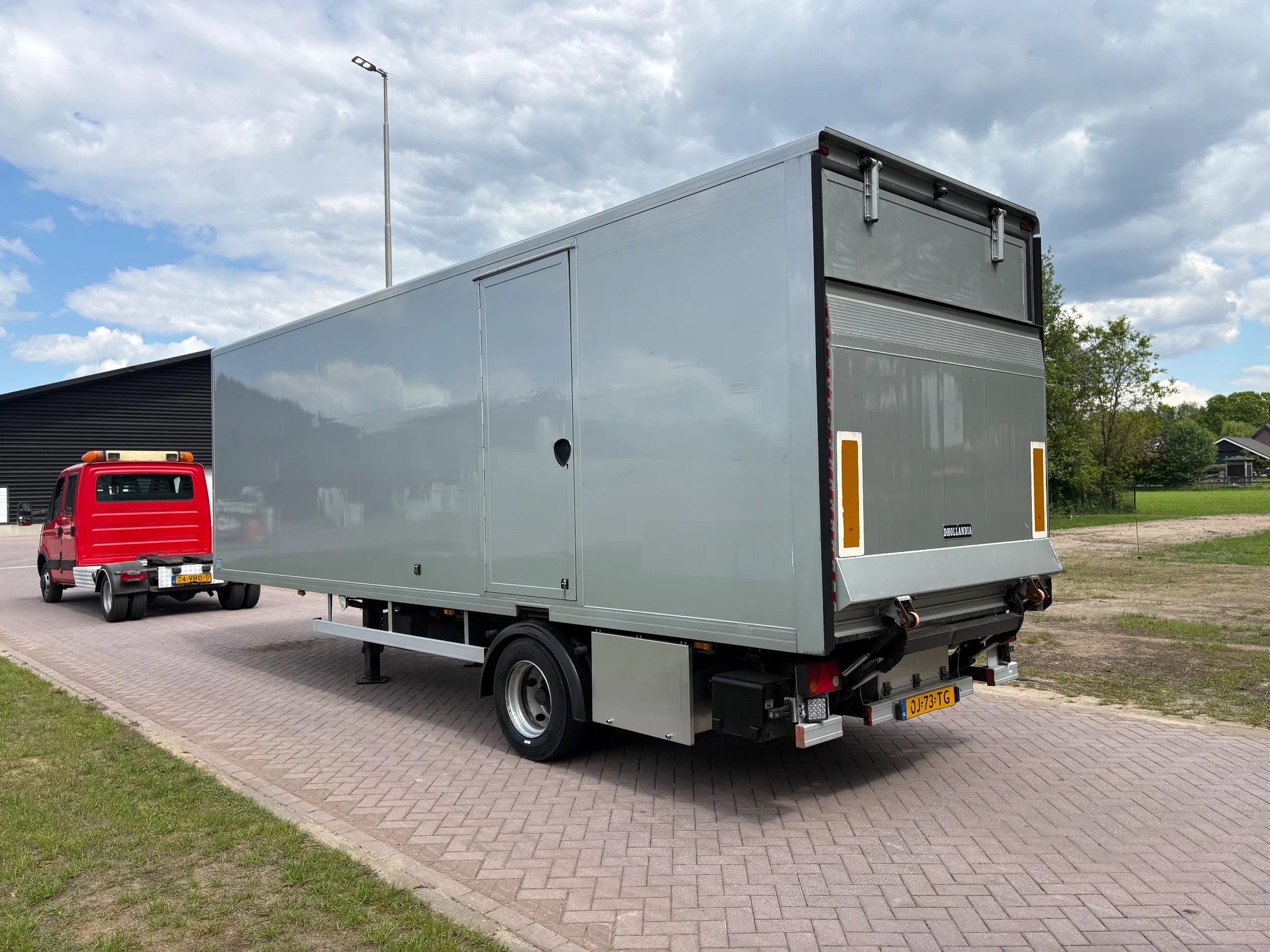 VAN 800-1D/225 LZC 2007 - Be oplegger 8 TON met laadklep 750 kg afbeelding 5
