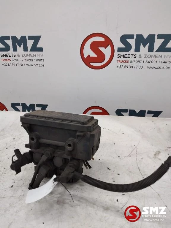 Mercedes-Benz 2014 - Occ EBS achterasmodulator Mercedes immagine 2