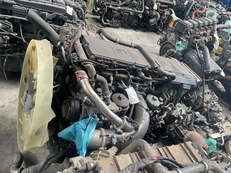 Mercedes-Benz 2012 - OM471LA (ENGINE NOT RUNNING) image 3