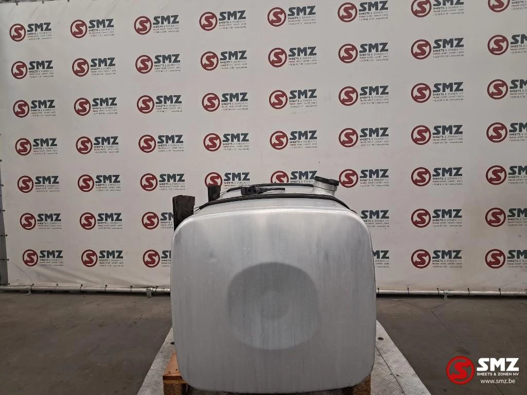 MAN 2018 - Occ brandstoftank + brandstofniveusensor + steunen image 3