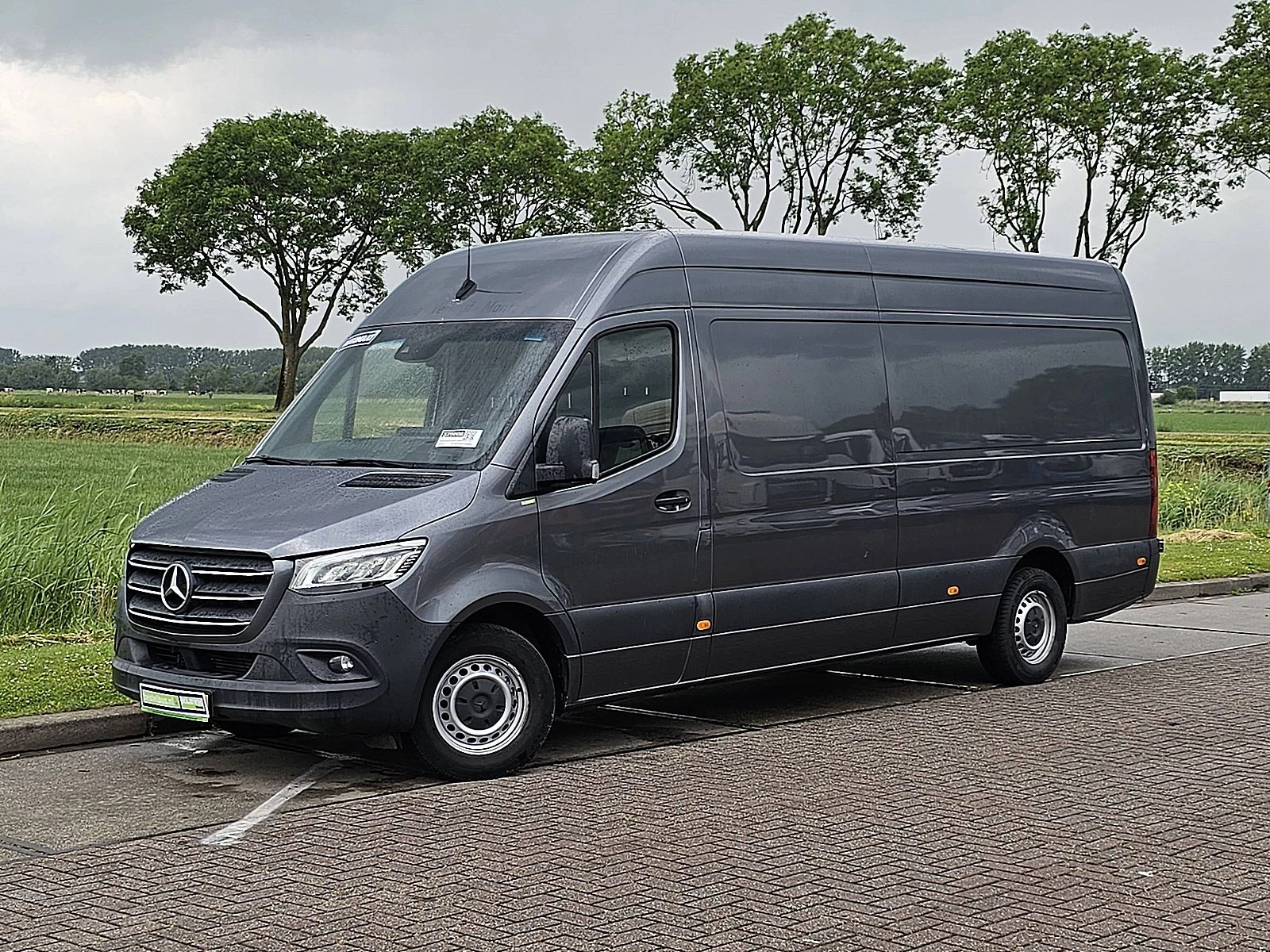 Mercedes-Benz Sprinter 2020 - 319 obrázek 2