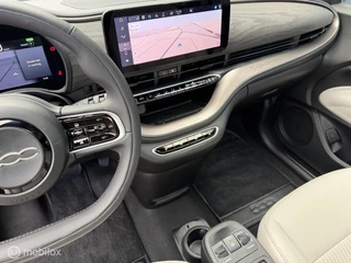 Fiat 500e 2025 - Giorgio Armani 42 kWh 118 PK Airco Navi Pano Leder изображение 11