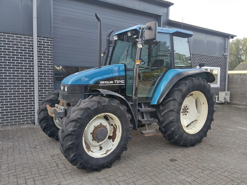 New Holland TS 110 2000 afbeelding 1