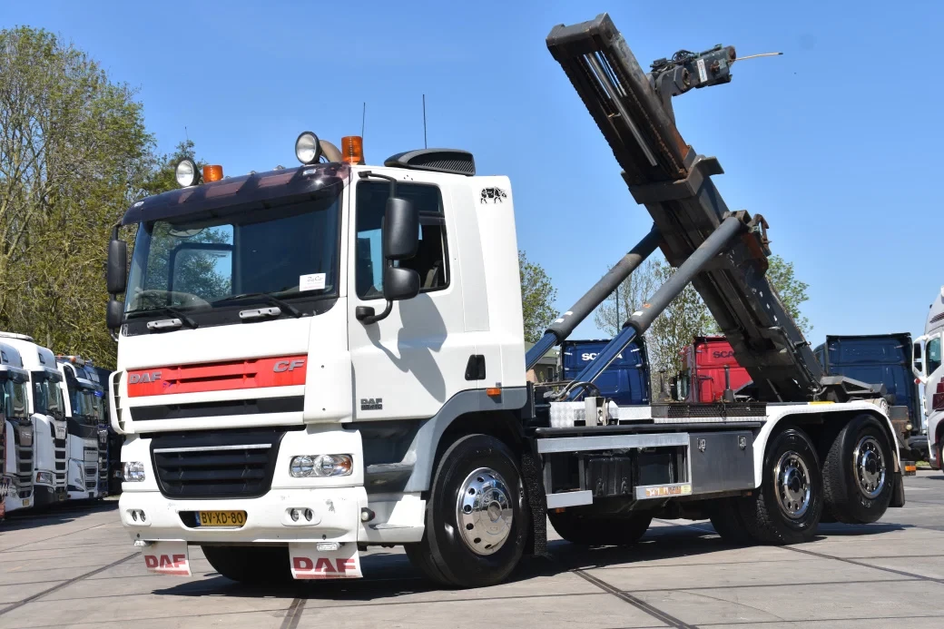 DAF CF 85.410 2009 - 6x2 + HOOKLIFT - PTO - EEV - 550 TKM - WHEELBASE: 420 CM - GOOD CONDITION - Bild 1