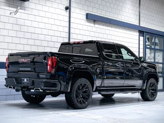GMC Sierra 2024 - 1500 AT4 6.2L V8 imagen 3