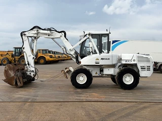 Mecalac 12MTX incl. 5 x bucket 2013 - N/A obrazek 1
