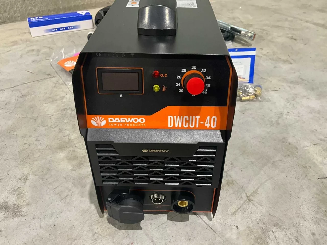 Daewoo 2026 - DWCUT-40 plasma snijder afbeelding 2