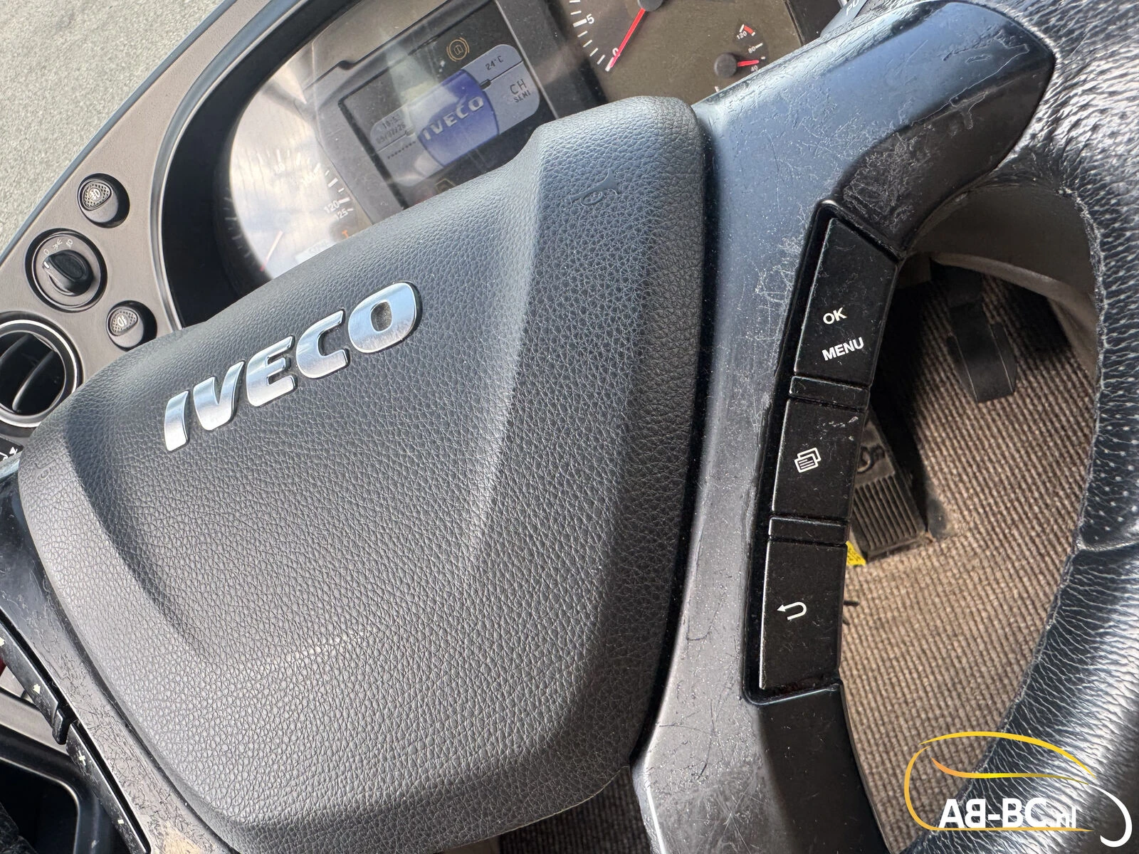 Iveco Magelys 51 Seats EURO 6 2016 image 65