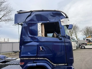 Scania R 2017 - R580 V8 / ENGINE RUNNING / RETARDER / ONLY:603459 KM / ALCOA / FRIDGE / LEATHER / FULL-AIR / AUTOMATIC / EURO-6 / 2017 image 7
