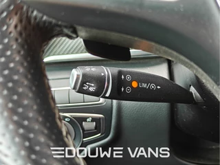 Mercedes-Benz V-Class 2023 - V300 L2 4MATIC AMG LED Lang DAB 239PK Night Pakket zdjecie 26
