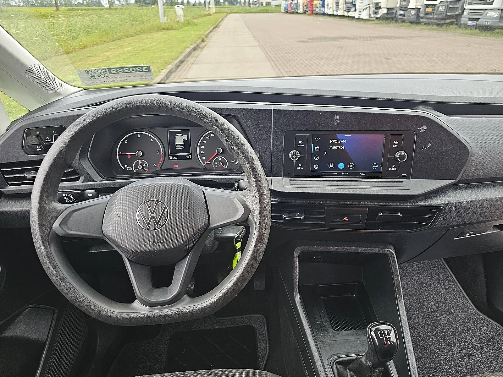 Volkswagen Caddy 2021 - 2.0 изображение 8