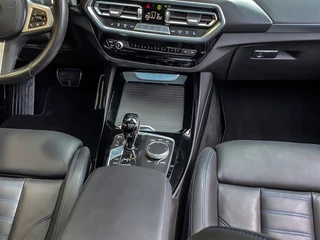 BMW X3 2023 - xDrive30e 292PK High Executive M-Sport imagem 11