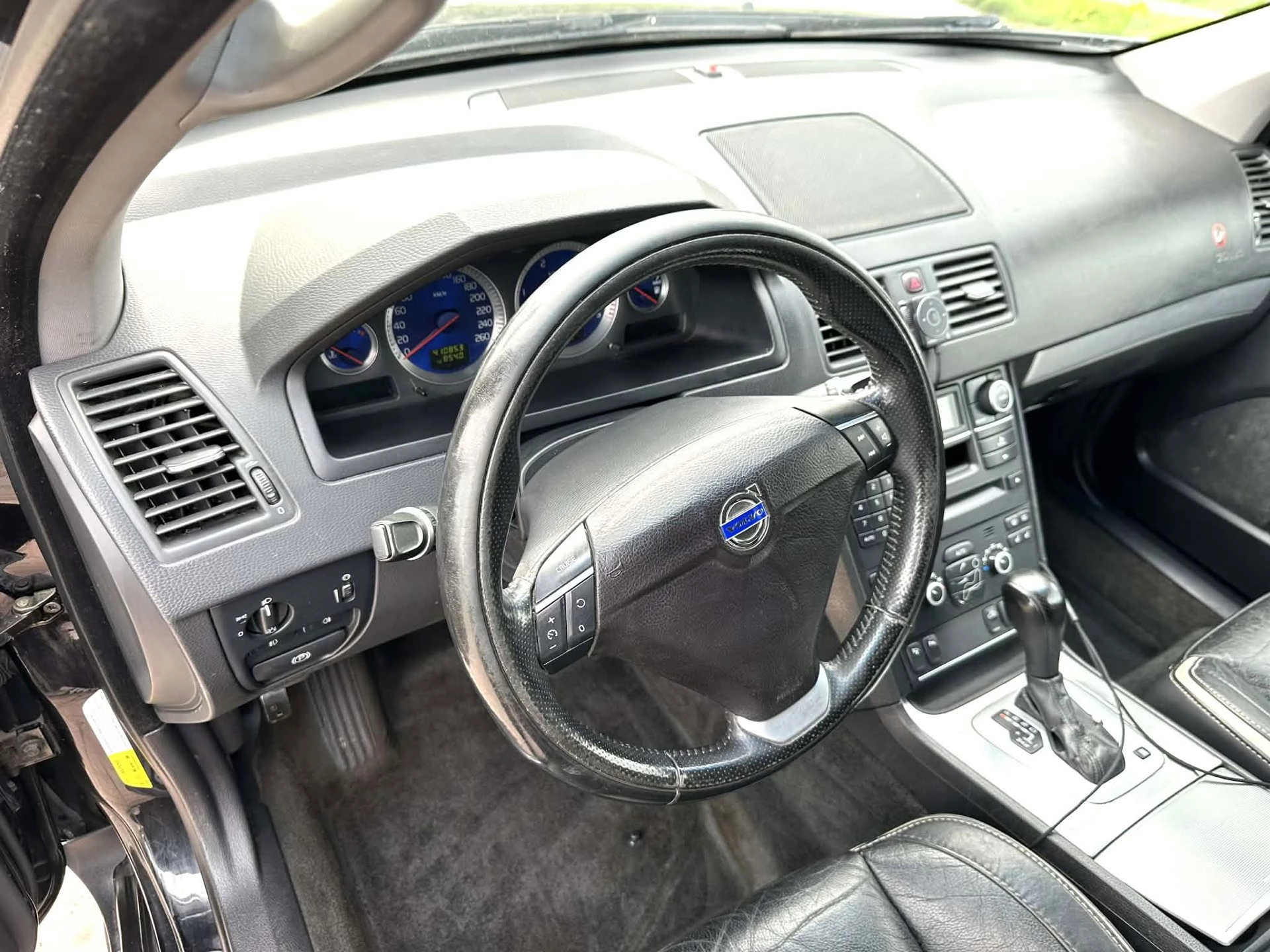 Volvo XC90 2007 - 2.4 D5 Momentum 7 PERSOONS Youngtimer afbeelding 18