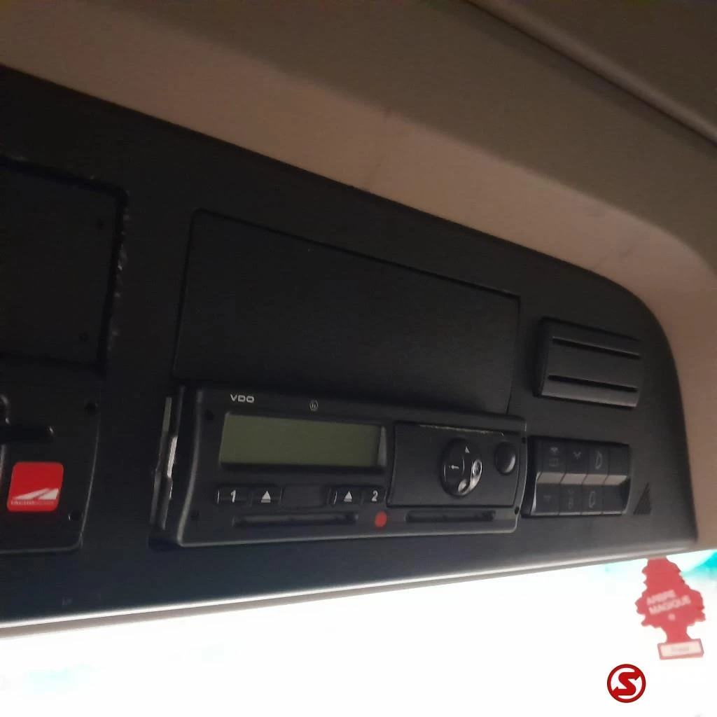 Mercedes-Benz 2015 - Occ cabine Mercedes obrázek 20
